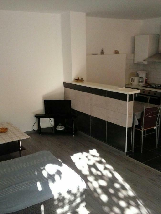 Apartmani Maric Selce Eksteriør billede