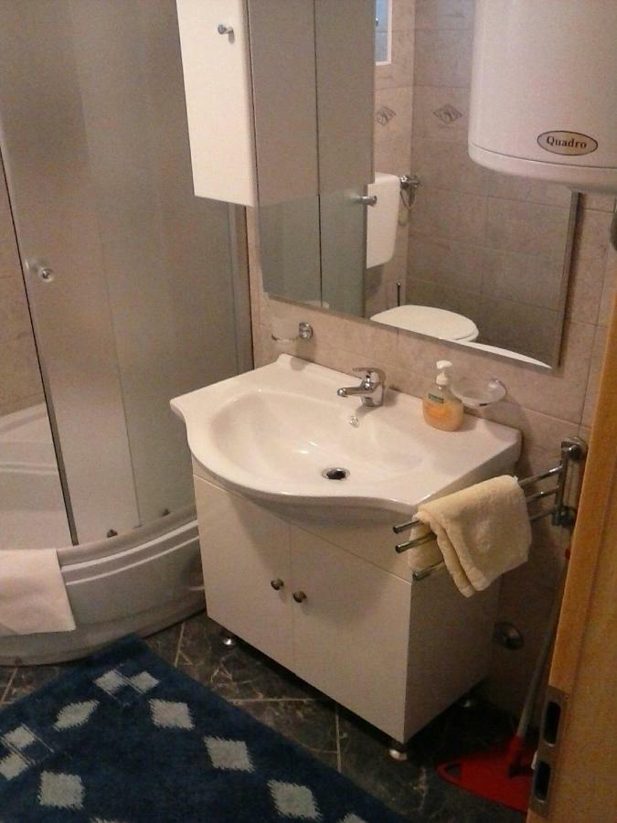 Apartmani Maric Selce Eksteriør billede