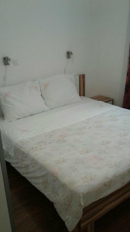 Apartmani Maric Selce Eksteriør billede