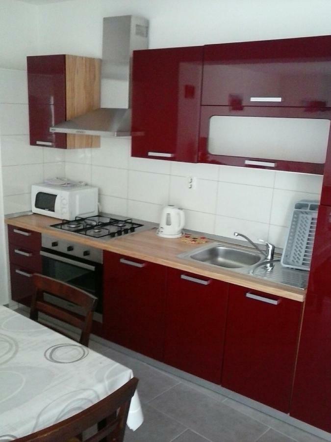 Apartmani Maric Selce Eksteriør billede